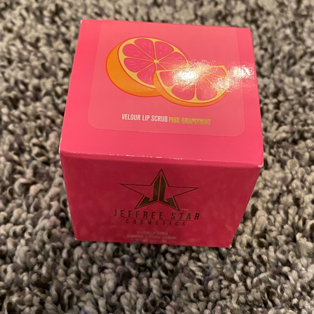 Velour Lip Scrub